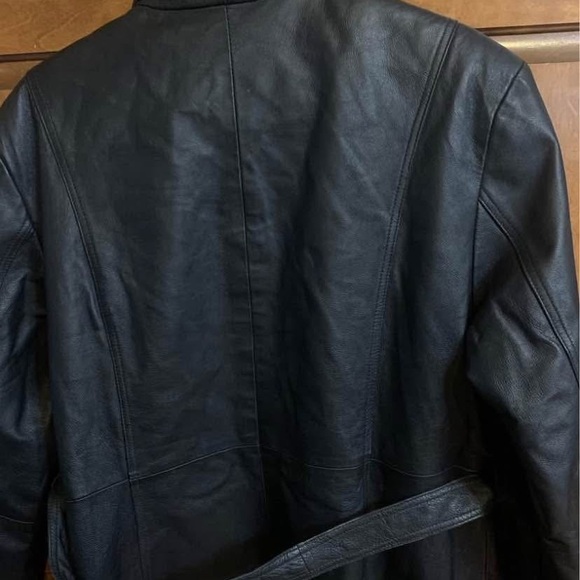 Men's Black Leather Coat - Picture 8 of 8